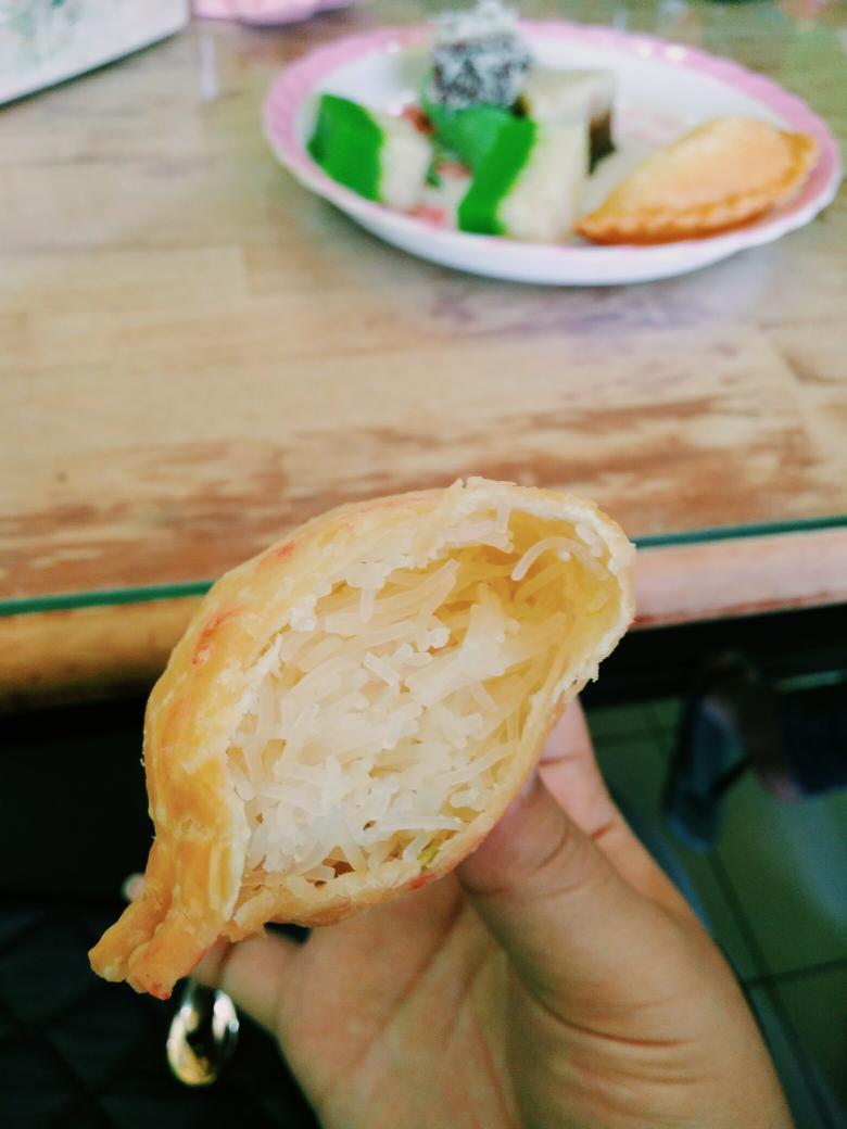 Uzivatel Datin Wannabee Na Twitteru Karipap Inti Bihun Sabah Twtsabah Https T Co Radhgrqwmd Twitter