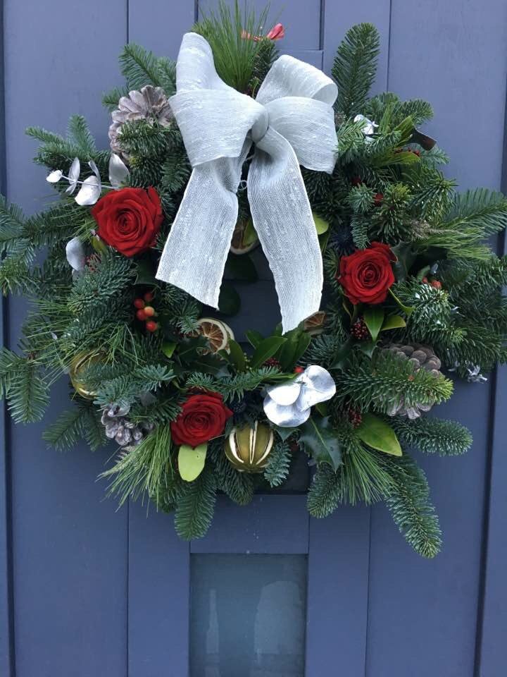 Ivisonflorist's tweet photo. Great few nights for our Xmas wreath workshop https://t.co/h40FidiNlw