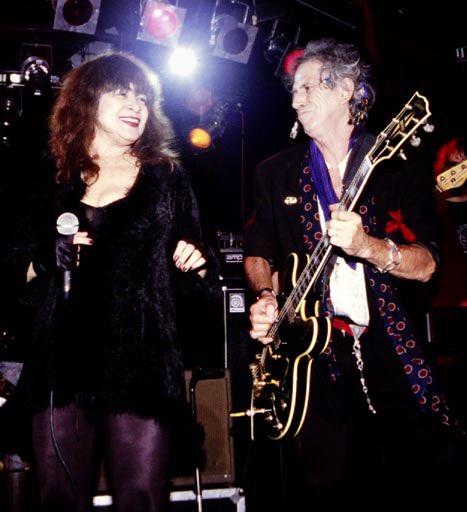 Keith Richards on Twitter: &quot;#OnThisDay in 1998: Keith joined Ronnie Spector on stage to perform “Run Rudolph Run&quot; at Joey Ramone&#39;s Christmas party in NYC. https://t.co/5XT8r81gb5&quot; / Twitter