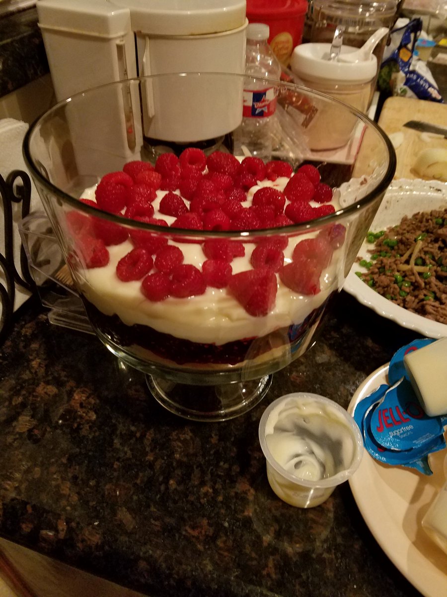 itscheezy's tweet photo. Welps! I tried. Rachel Green's trifle was, in my opinion, a success! @boswellhs #boshw300 #abovetheline #friendsgiving #friends https://t.co/pd0boaTy8g