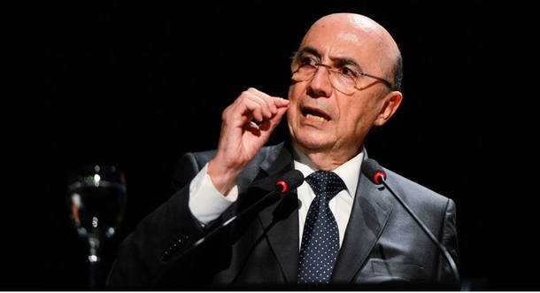 EstadaoEconomia's tweet image. Governo vai aumentar remuneração do FGTS e facilitar pagamento de dívidas
bit.ly/2hpFLw7