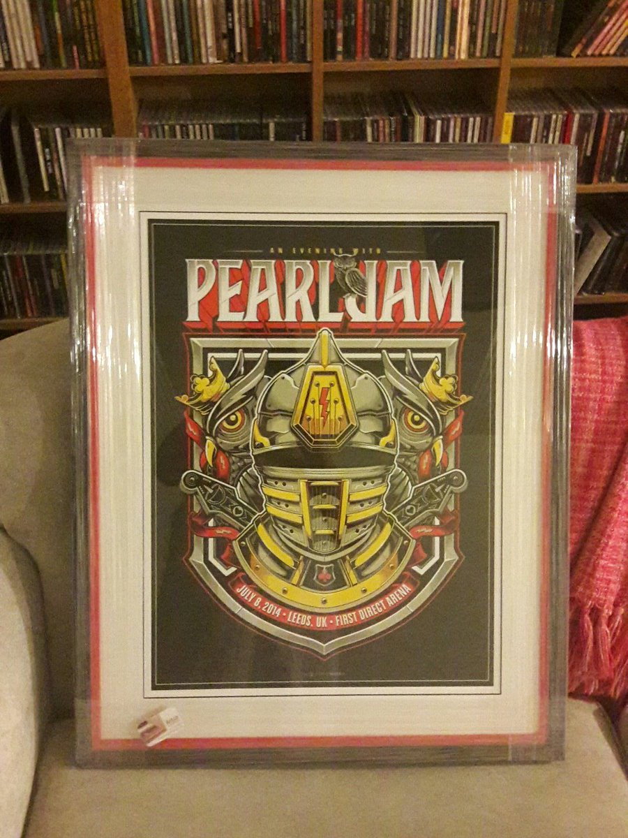 Gibo1971's tweet photo. @filballno16 @PearlJam Same as last time would be great next year #PJLeeds https://t.co/Oe1cvz4hiM