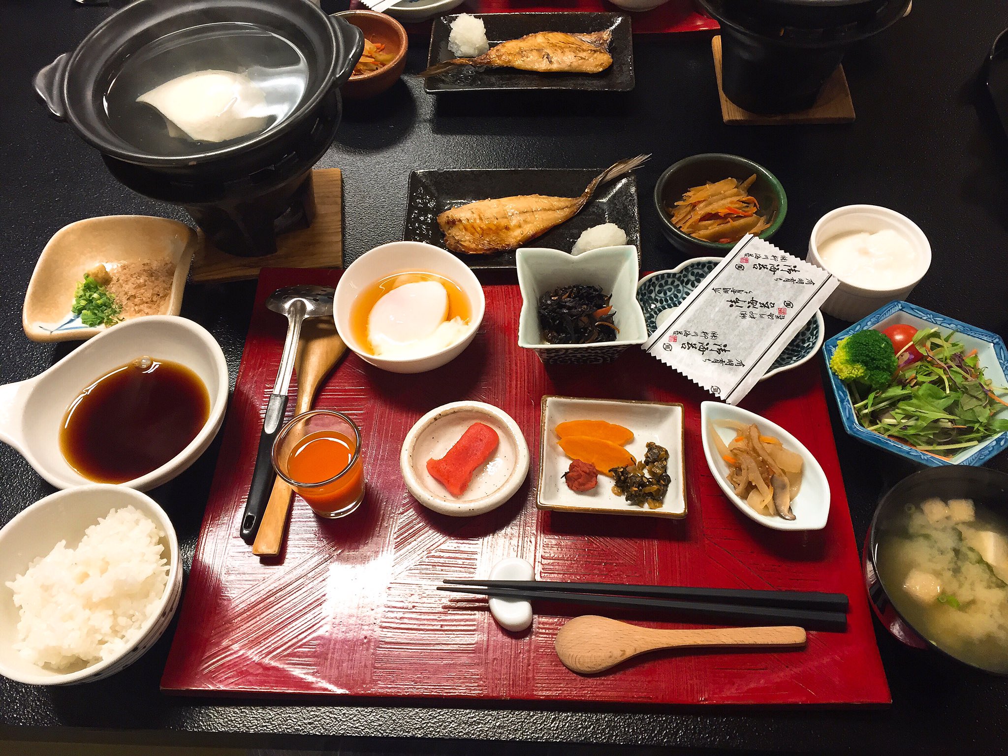 ロプロス 宿の朝ごはん おおお 九州旅行5泊目の朝にしてようやく温泉卵がっ 温泉湯豆腐もふわふわで美味しい ロプロス 宿の朝ごはん おおお 九州旅行5泊目の朝にしてようやく温泉卵がっ 温泉湯豆腐もふわふわで美味しい