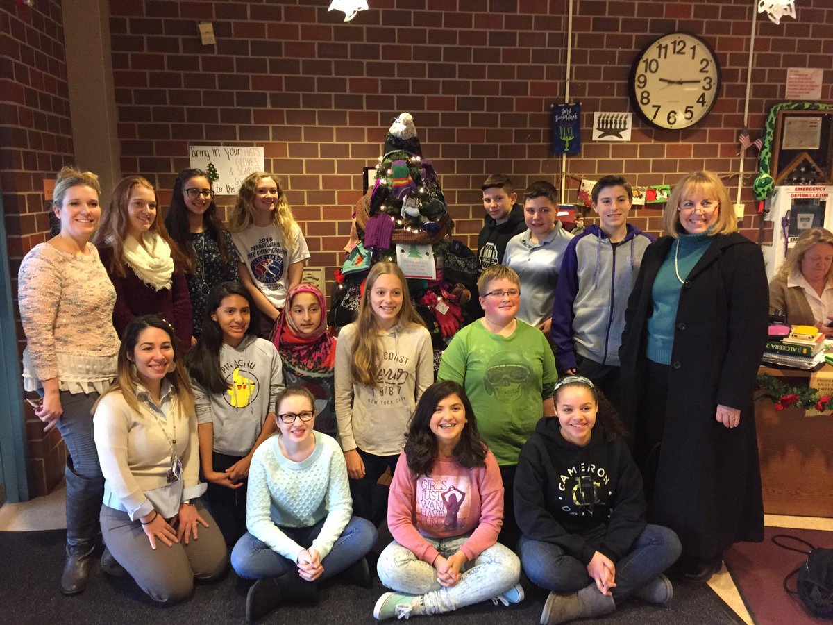 Tis the season everyone! Thank you to the NJHS members and all those who donated to our giving tree! Our succession was outstanding 😃