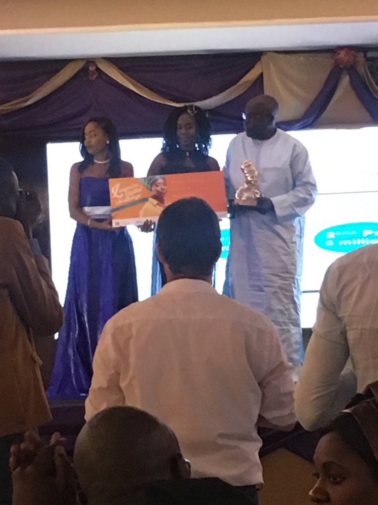 duglante's tweet photo. Awdi 2ème gagnante Linguére digital challenge 2016 au #JTAwards2016 @_sonatel https://t.co/cwVV2U1z3X