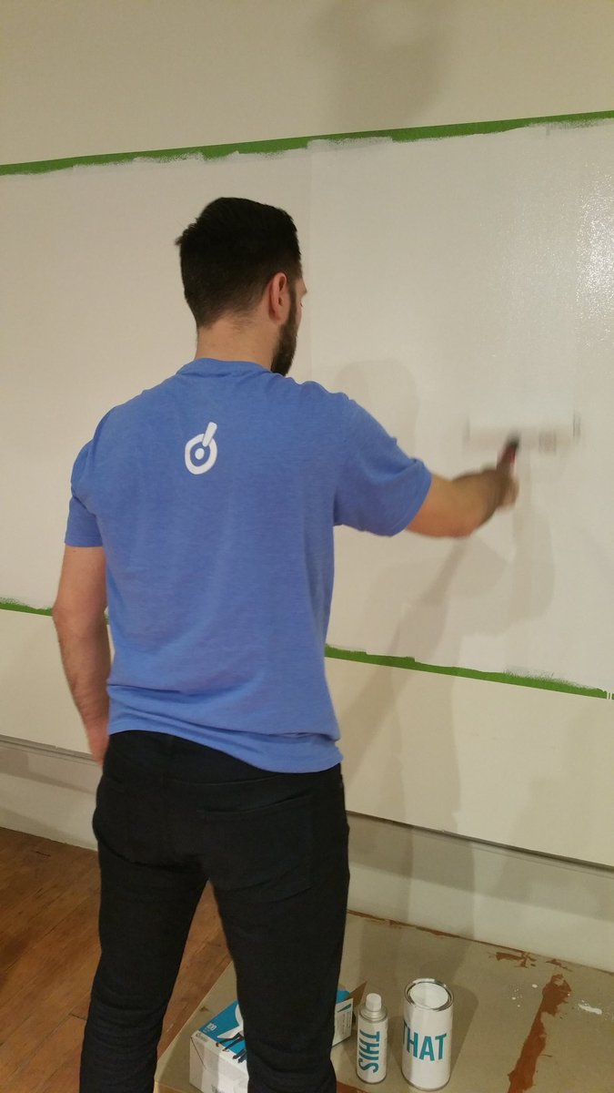 Knotis's tweet photo. Getting some new white boards using @IdeaPaint  this/that system is genius https://t.co/s9jmIVzZ6F