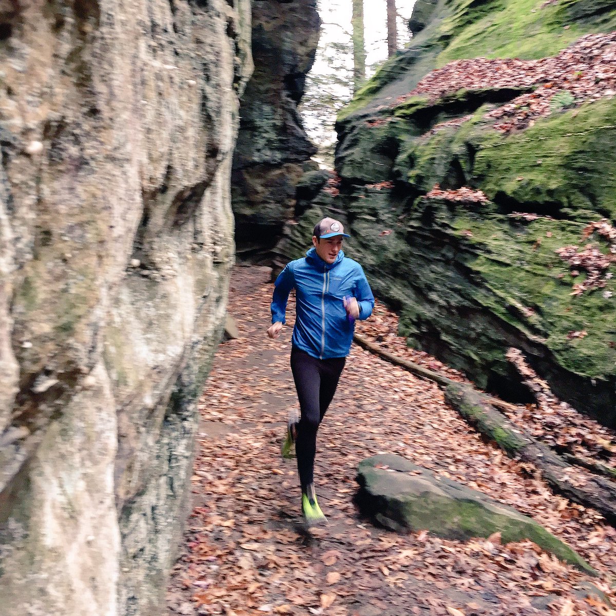 rundiabetes's tweet photo. The 12 days of #running is complete! @brooksrunning ❄️North Pole Run Club Challenge @Strava #BrooksNPRC #runhappy https://t.co/TwVzdr2hmM