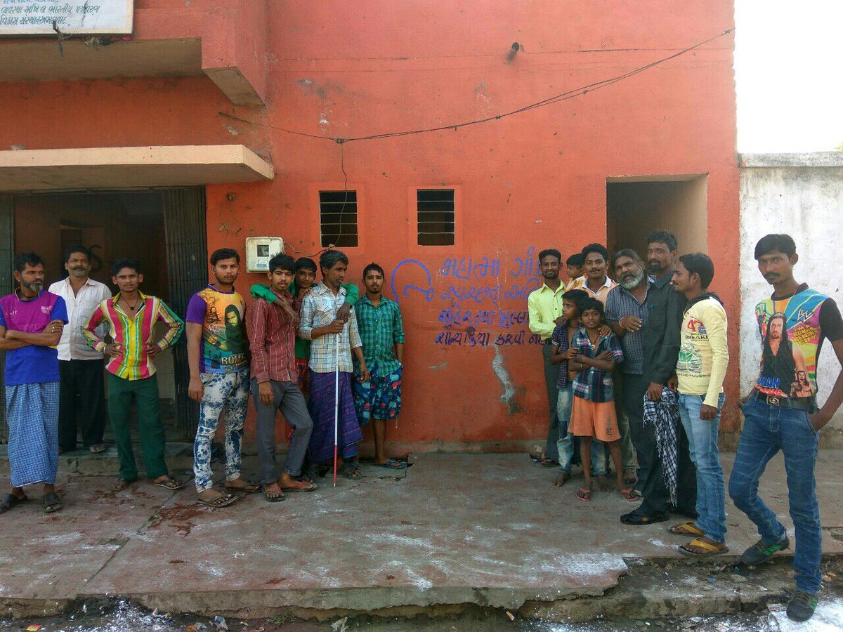 NadiadMunicipa's tweet photo. Nadiad Municipality is now in the race for s,s 2017...we have more than 600 citizen who downloaded the swachhta app.we r at 13 th rank acros https://t.co/EMRoTL2at2