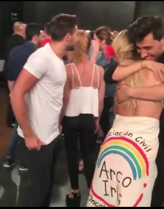 vignaxlaliter's tweet photo. @lizardoponce @flor_vigna 💜💜💜 https://t.co/yxjj0RvODD