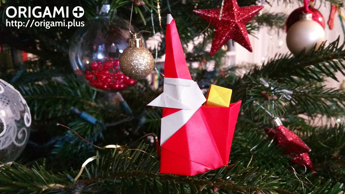 ColorigamiFr's tweet image. Mon nouveau modèle #origami : un Père Noël qui sourit :) Tuto #diy facile youtu.be/I1d0IPtSQPg