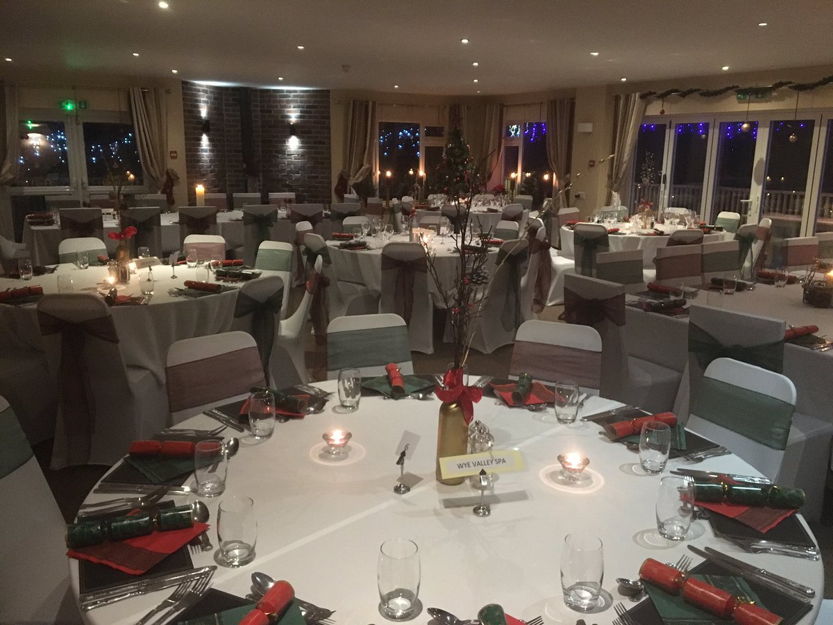 TheRoyalLodge's tweet photo. Great evening for our last #christmasparty night! Thank u to the companies who joined us, you were a great bunch #symondsyat #Herefordshire https://t.co/VcjDPfsYZ6