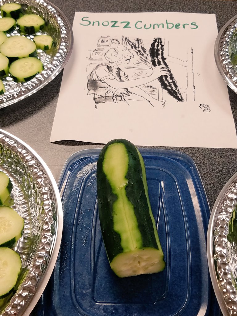 MrsTalleyA4's tweet photo. Ended our #GRABFG with some Frobscottle and Snozzcumbers! https://t.co/fnKz8WP41V
