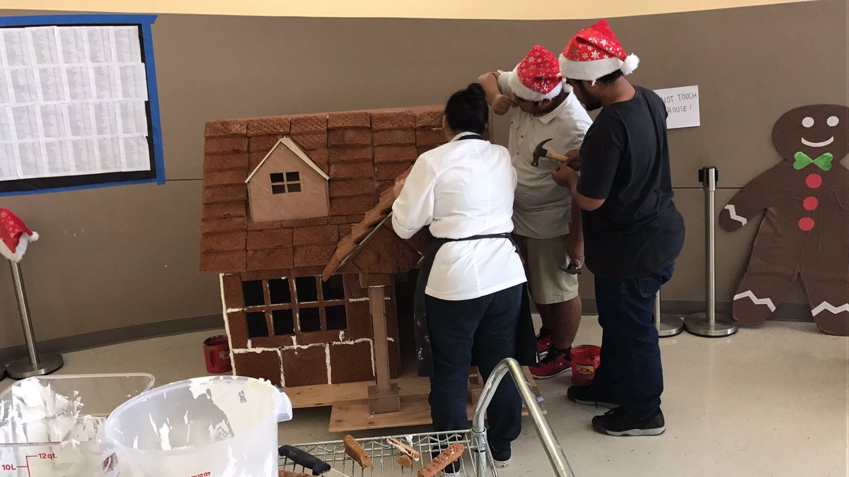 OkkodoProstart's tweet photo. ProStart & Carpentry Holiday Project✨🎄☃️ Grand Opening Monday 12/19/16 https://t.co/Pb0R6YmqOO
