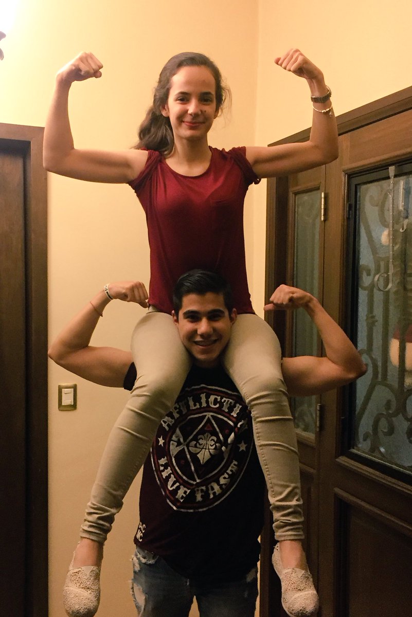 nicole_gc's tweet photo. 💪🏼💪🏼🙊😂😂😂💘💘 https://t.co/5nK3cNKU7P