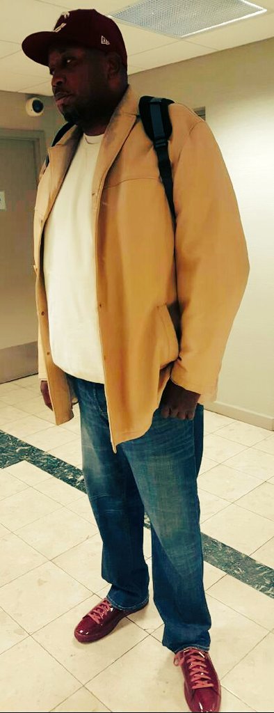 W_Strickland1's tweet image. My #UNITWhy? Students At @HarrisInstitute Asked Me If I Could Click My Heels x Head Back To Kansas In These @PUMA Clydes #Clownin' #DoWork