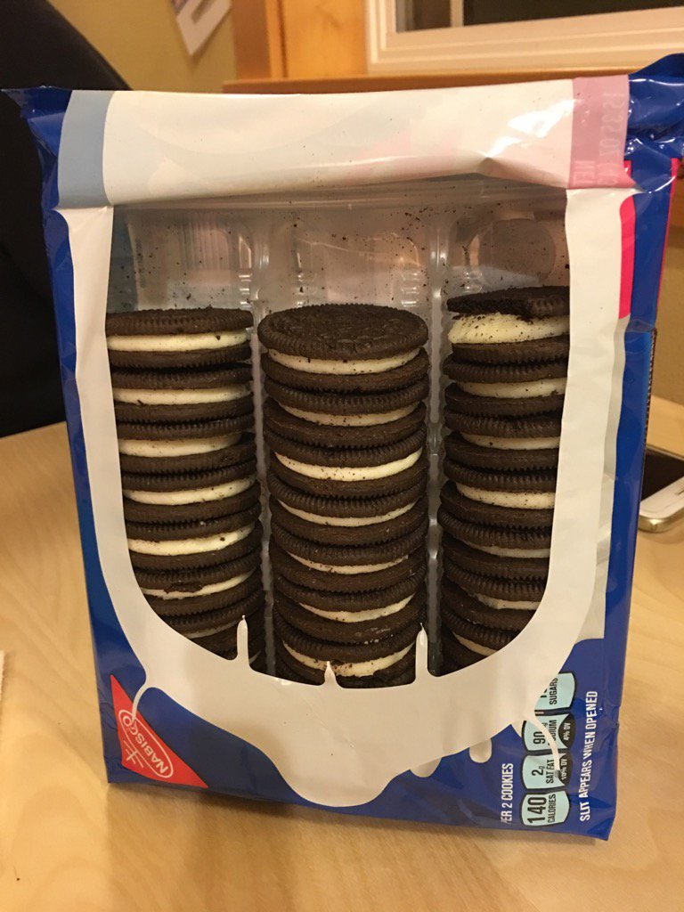 ngmbend's tweet photo. Oreo fail #Oreo #nabisco #sosad #sadday #oreofail #rippedoff https://t.co/Dv6tYEeiyE