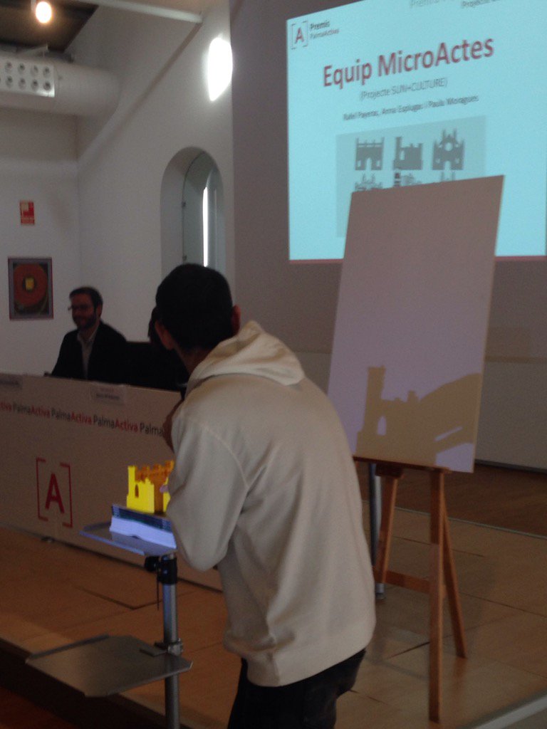 pcastellary's tweet photo. Demostración efecto sombra figura 3D ganadora "Sun+culture" de @3DSoma en #PremisCode #PremisPA de @PalmaActiva https://t.co/gbOdkXJm36