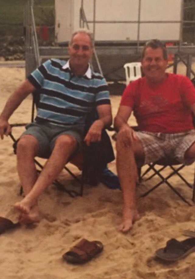 biffocollins's tweet photo. Love this pic...Proper legends #strongie #mitch #FFC @SuperFulham @FulhamFC https://t.co/fStgv1XyNw