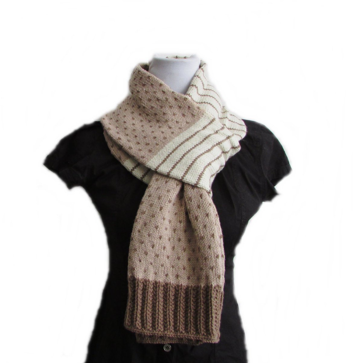 BiggerthanlifeK's tweet image. Dots and Stripes Scarf Knitting Pattern - Instant PDF D… etsy.me/2hFdxvu #BiggerthanlifeKnits #WinterPattern