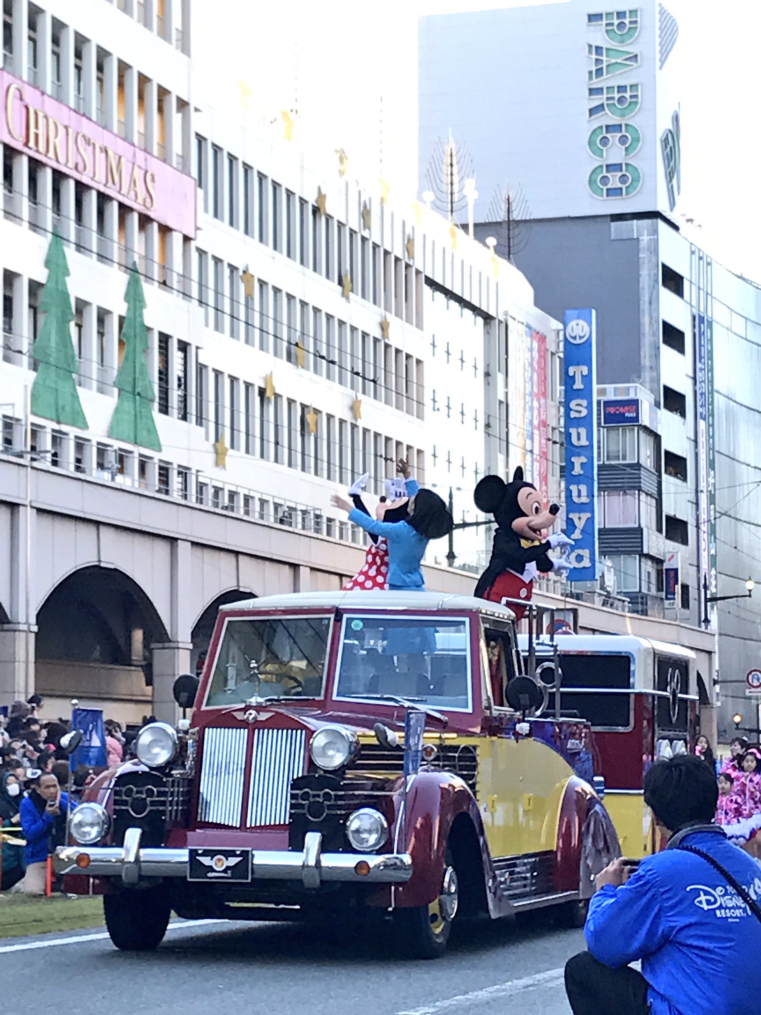 熊本市長 大西一史 Fullyvaccinated ディズニーパレードが無事終わりました 熊本 復興への素敵なプレゼントを下さった関係者の皆様有難うございました お陰様で熊本の皆さんも元気を頂きました それにしても沿道やアーケードでは今まで見た事が無いほど