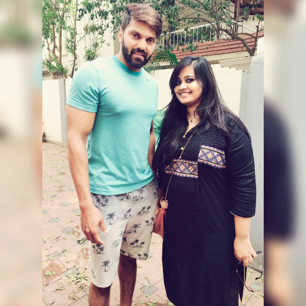 chaitrabv6's tweet photo. Thank you JammyLove ❤😍🙆
U finallyyyy obliged 😎😘💕
#LuckiestMe ❤ #CharmingYou @arya_offl ILoveYou 😘❤💕😍 https://t.co/3ehf8QkCxR