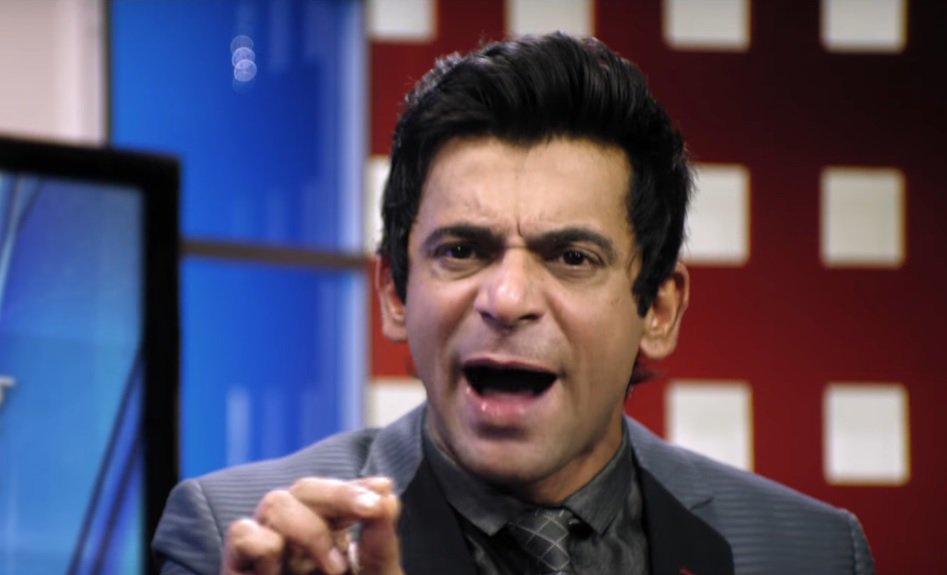 #SunilGrover takes on #ArnabGoswami in comical satire, #CoffeeWithD. bit.ly/2hIr8l4