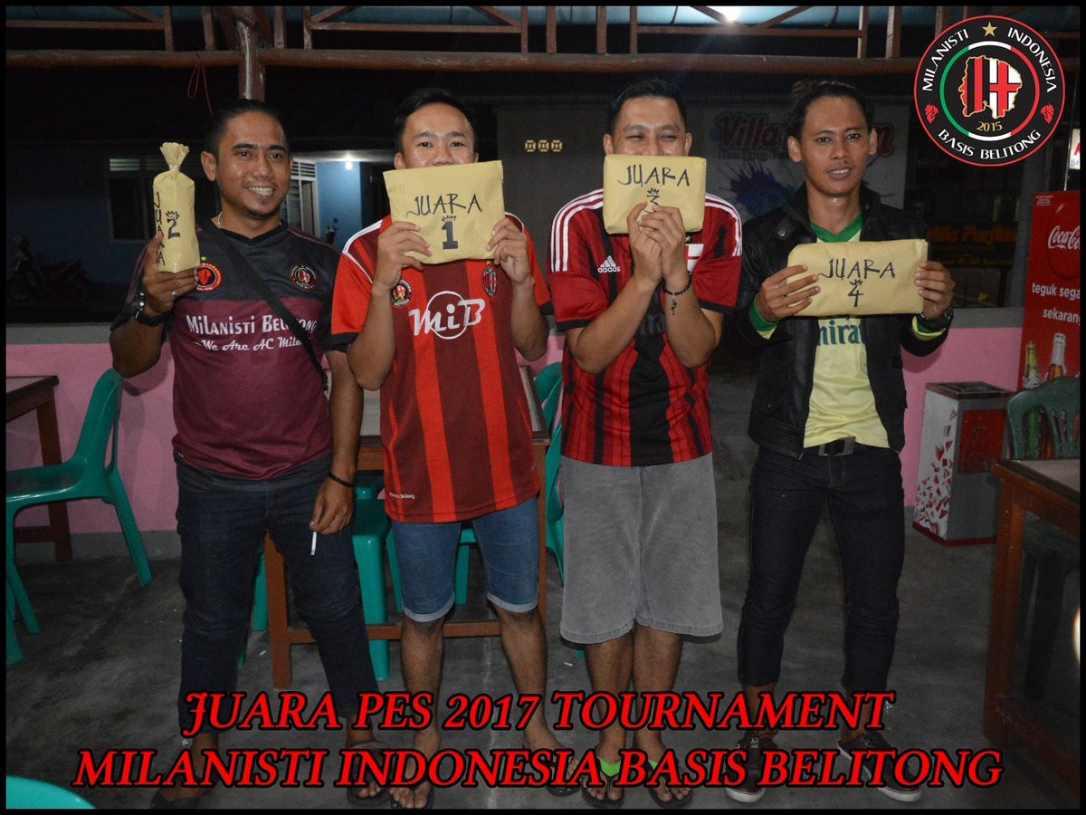 [@MI_Belitong Humas] Dokumentasi pelaksanaan Turnamen PES 2017 dlm rangka HUT <a href="/acmilan/">AC Milan</a> ke-117 di Warkop Chepy. cc <a href="/MilanistiOrId/">Milanisti Indonesia</a> <a href="/MI_Andalas/">MI★Sumatera Sedulur</a>