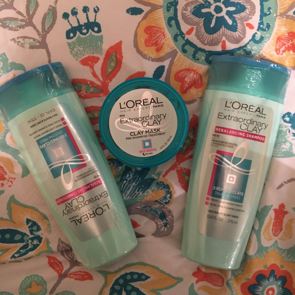 Loving the clay hair mask from <a href="/lorealhair/">Daniel Kerr</a> / <a href="/influenster/">Influenster</a> #extroardinaryhair Products received free for testing