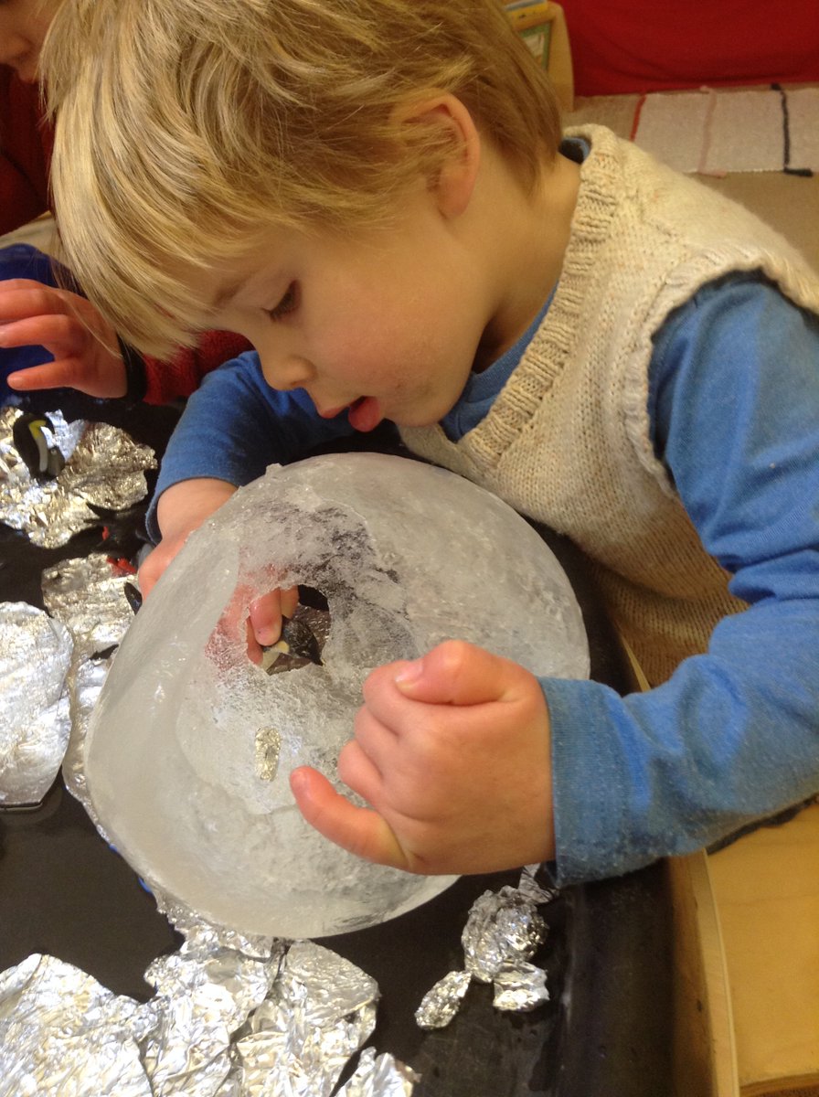 AtelierJobs's tweet photo. Atelier Advent! 24 days of Atelier to add some Christmas Cheer! Day Seventeen #ActiveLearning https://t.co/9p3C7RNiyA