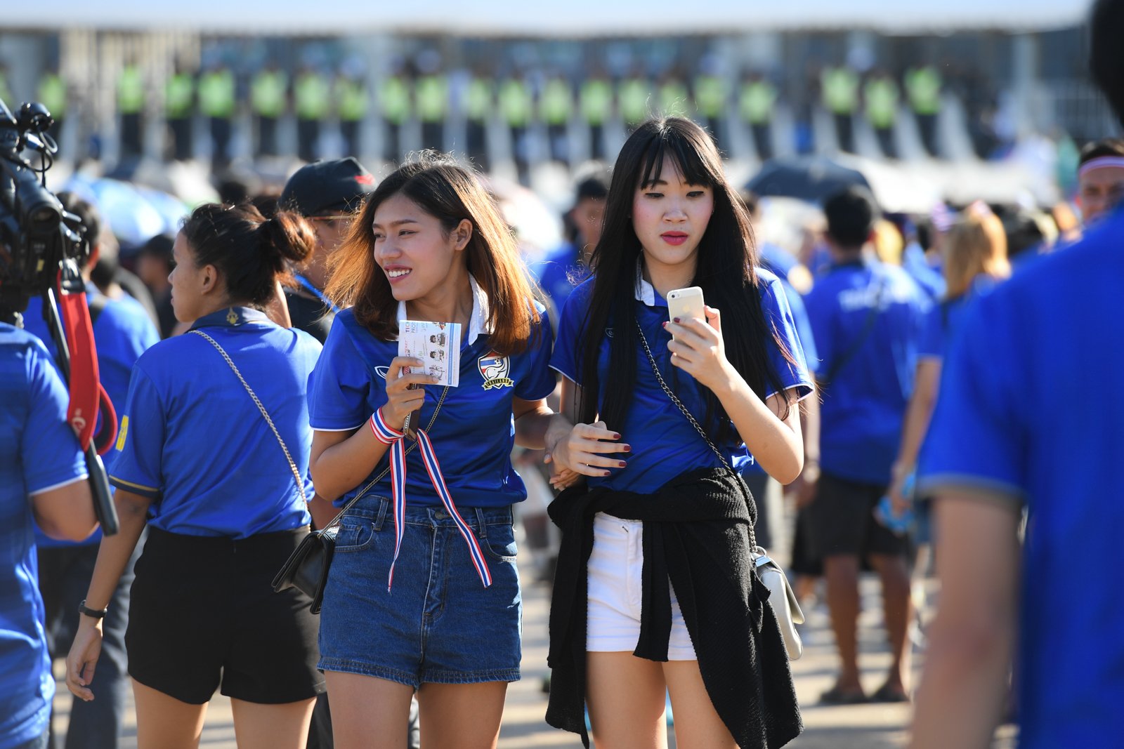 Thai college girls