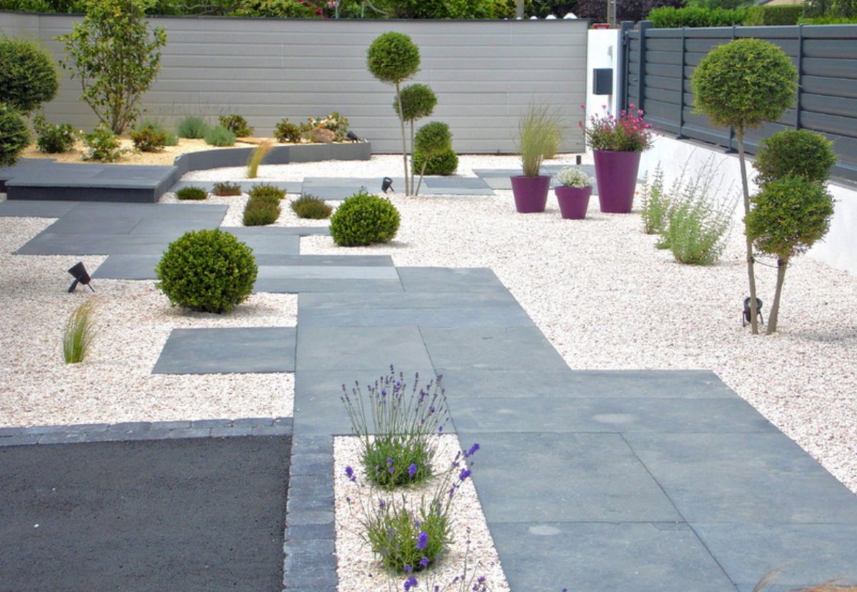 DxbLandzx's tweet photo. Contemporary Front yard - 
#DubaiLandscapes #DubaiBiz #UAELovers #BBG #Dubai #LovinDubai 
https://t.co/ZYxoKxRaXl https://t.co/c1knb8QEMr