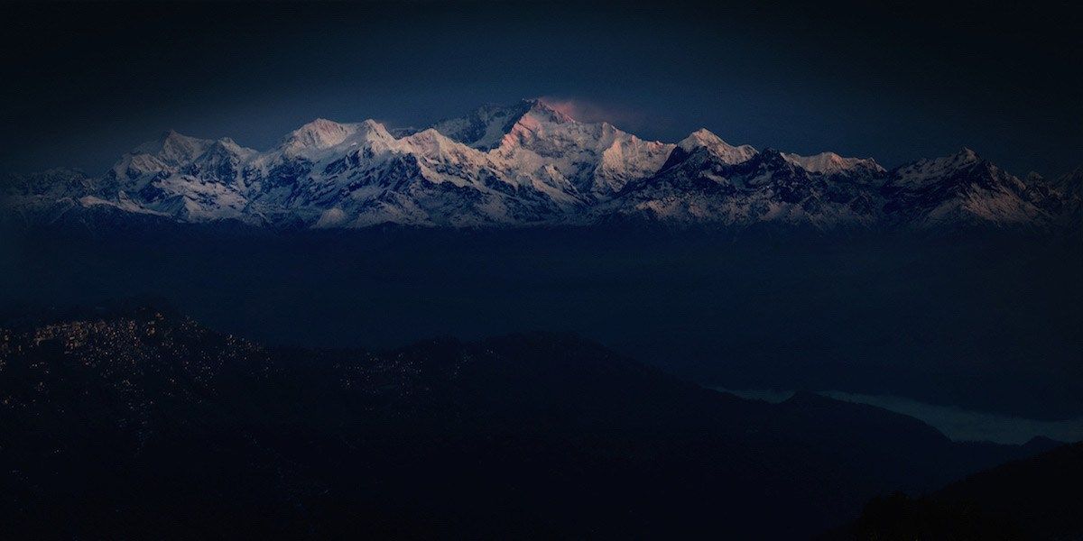 RoadtoPeaceFilm's tweet image. We are committed to promoting peace and human values with our films. 
Discover more: buff.ly/2gCGMlq
#hostascreening