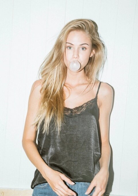 Leah_MSerpy's tweet image. Venez rp ! Dm ou Tl comme vous voulez :)