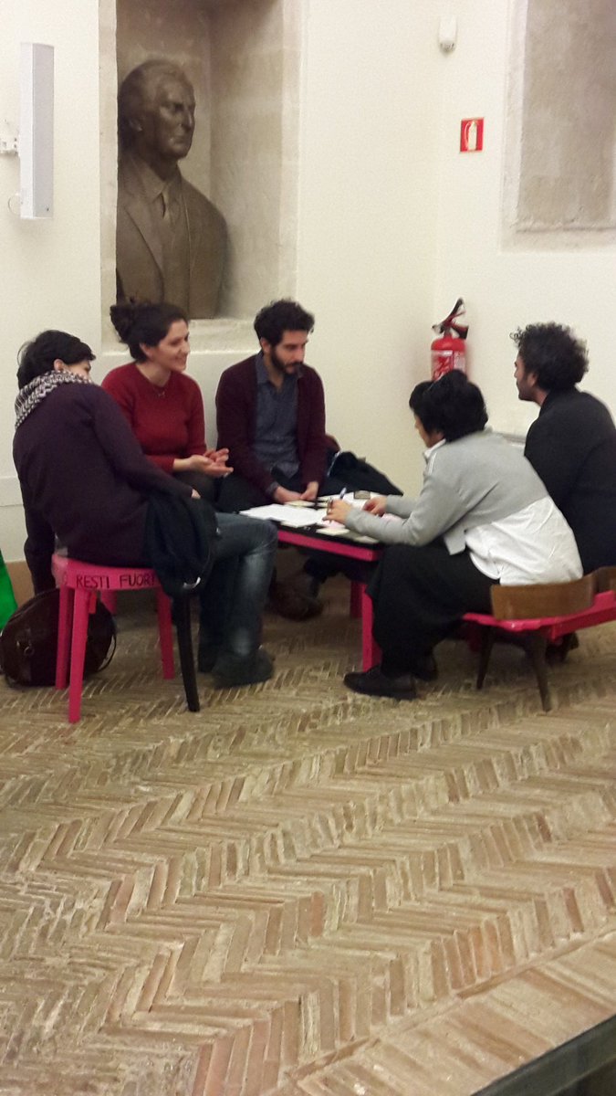 Comincenter's tweet photo. Il #cominday2016 è fatto per incontrarsi e scambiare #idee e creare nuove sinergie. https://t.co/tJhTK9XJ8g