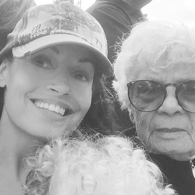 trish stratus instagram pics trish stratus trishstratuscom twitter trish stratus instagram pics trish stratus trishstratuscom twitter
