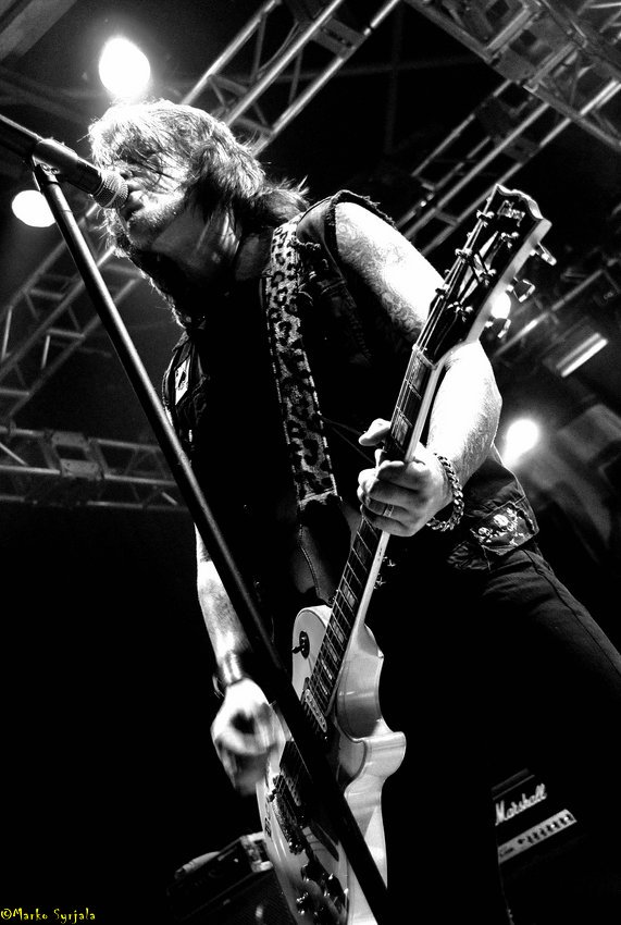 markosyrjala's tweet photo. Check out my new interview @rickywarwick od @BlackStarRiders 

#thinlizzy #rickywarwick #heavyfire #metalrulescom

https://t.co/Cv0NOWAAdd https://t.co/CzjgUdbTtW