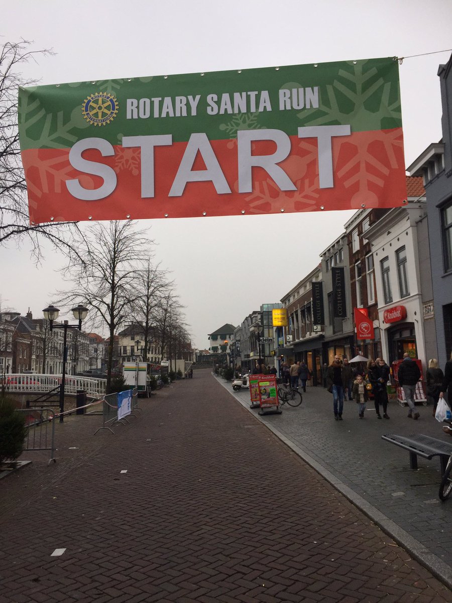Om 1400 uur gaan we van start!
#santarunhw