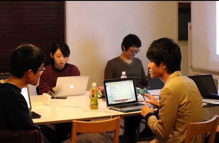 tadtgjtdjpd's tweet image. 12月生から、中小企業診断士の方をお呼びして、第1回・第2回授業時にワークショップを行っております(^ ^)

生徒1人1人のポテンシャルが非常に高く、講師の方も驚いていました。