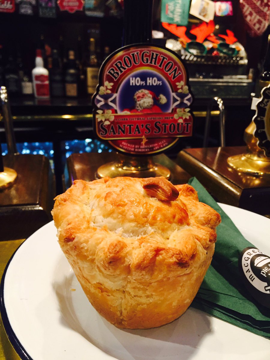 MacgregorPieBar's tweet photo. On special today, @BroughtonAles Santa Stout &amp; our festive Christmas pie - Turkey with stuffing!!! https://t.co/6T4CV8Txgw