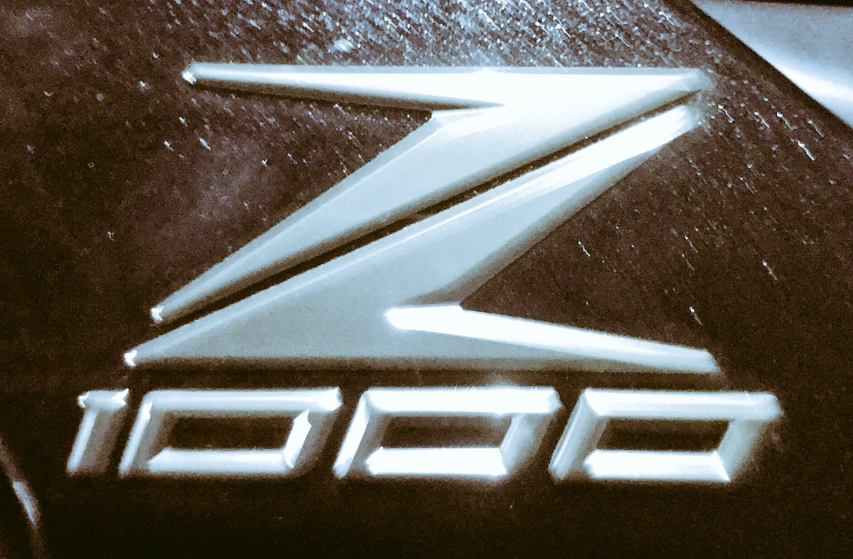 daizirour's tweet photo. 先日納車しましたZ1000です。
これからよろしく！ https://t.co/Z2YMplUlYB