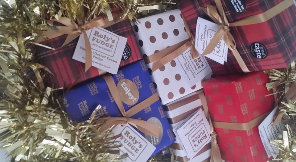 Our Christmas gifts in the tree at Roly's Fudge Stow-on-the-Wold and Roly's Fudge Stratford-upon-Avon.. which flavour would you choose?