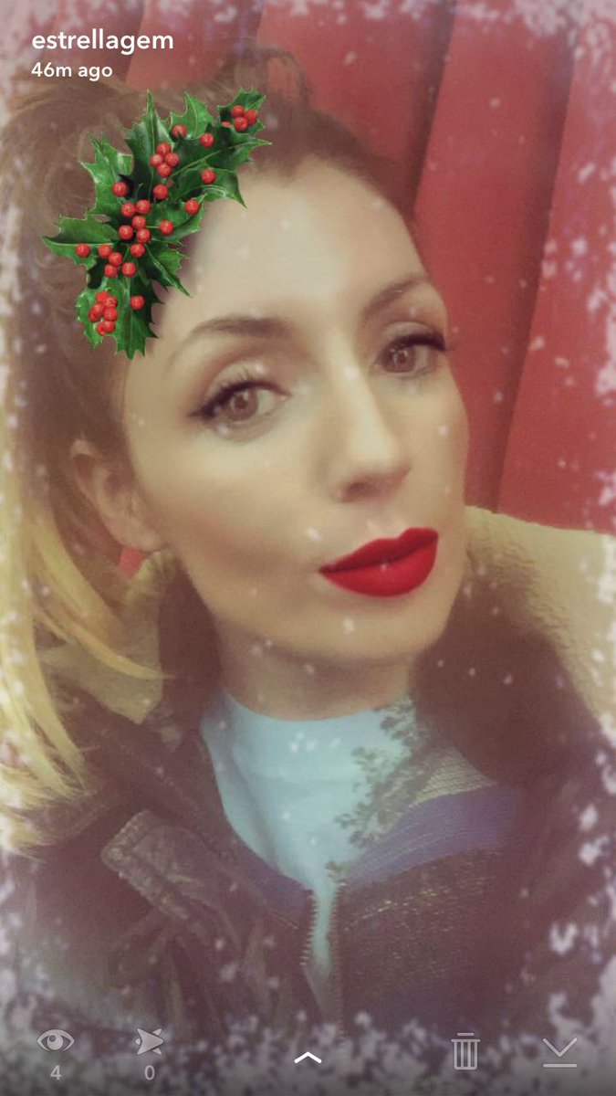 TheestrellesGem's tweet photo. 🎄 https://t.co/X1QdY6qD54