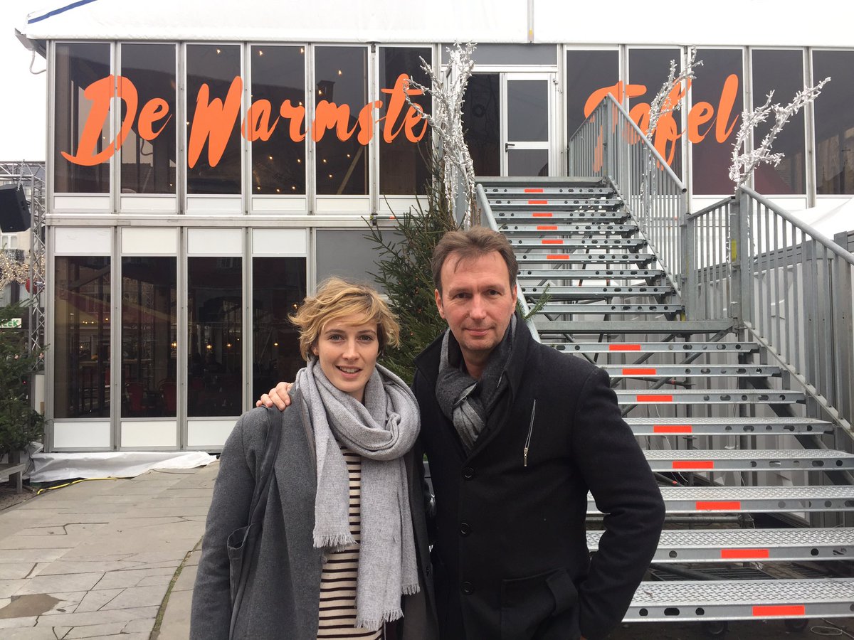 Ben jij al op De Warmste Tafel v De Warmste Week v #mfl16 geweest in Sint-Truiden? 4000 anderen wel. Ook Imke Courtois. Er zijn nog plaatsen