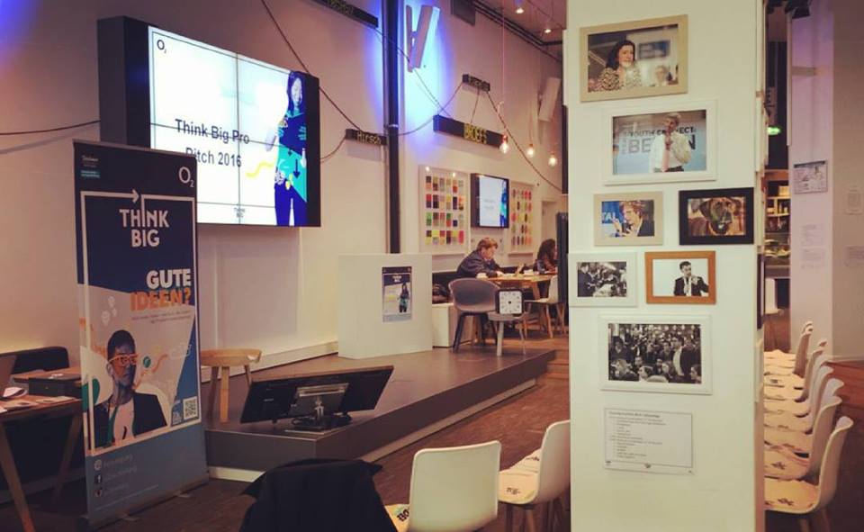 PT_Deutschland's tweet image. Das von PT gecoachte Project @crowdguard_eu hat den #O2ThinkBig Pitch gewonnen. Glückwunsch! 🎉🎉
Über das Projekt: crowdguard.eu