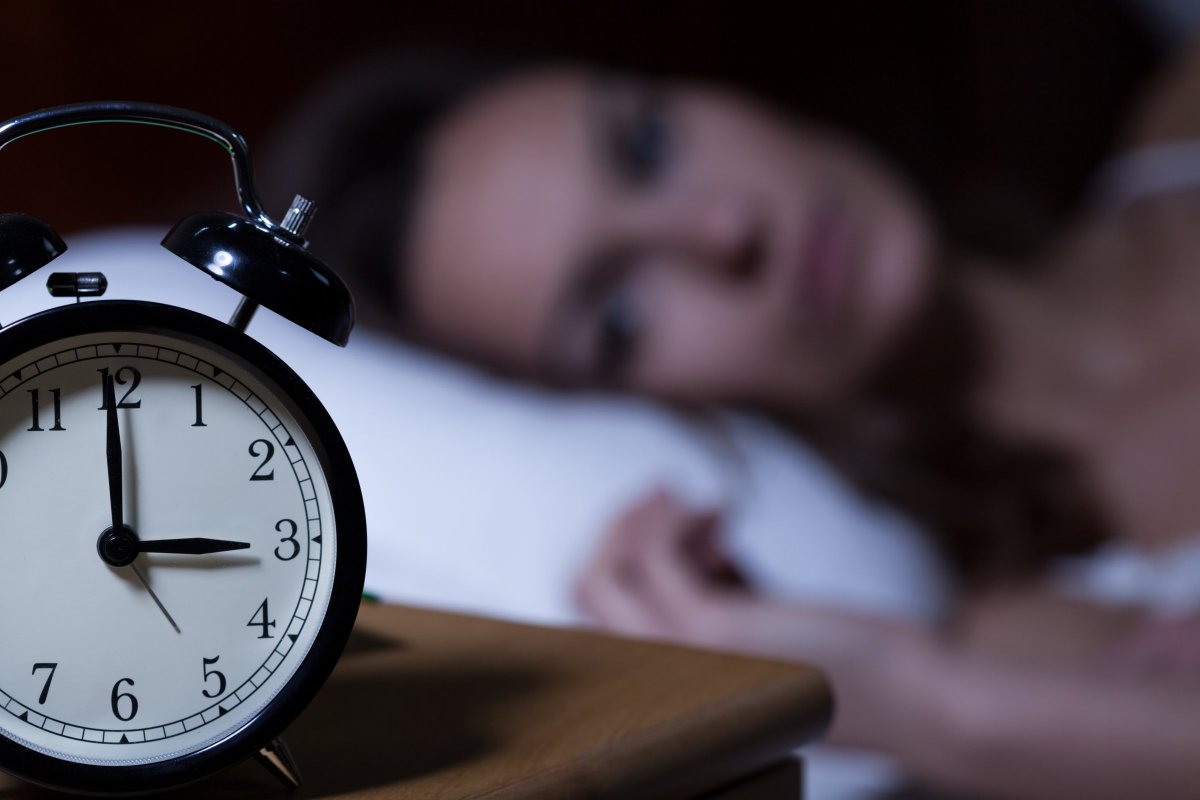 mysleepdr's tweet image. 13 habits science shows will help you fall asleep faster and sleep better okt.to/XxqZ8P