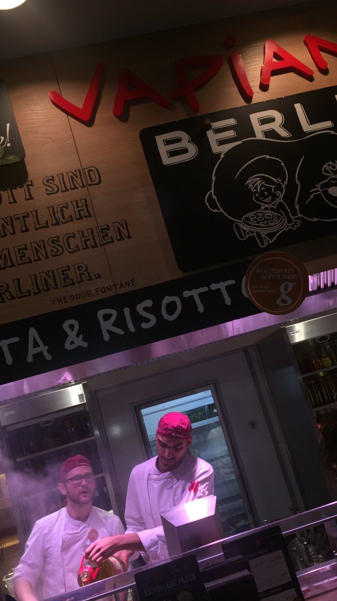 MikBar's tweet photo. Don't know why the guy in the glasses got angry with me asking to delete the pic he photobombed 😄anyways out to @Vapiano was decent #Berlin https://t.co/GYCNziF4qv