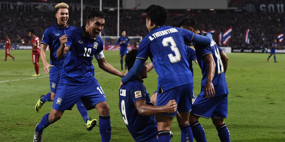 Bolanet's tweet photo. [Review] https://t.co/3MPjF6jVsx - Kalahkan Indonesia 2-0, Thailand Juara Piala AFF 2016 https://t.co/2ZLqXAxJmV