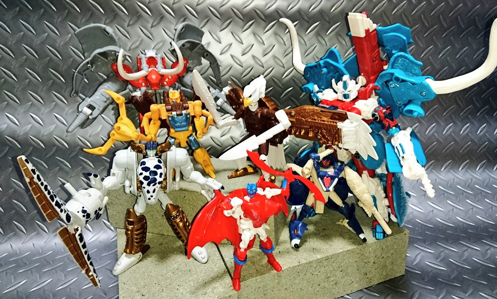 MORILEO0814's tweet image. 究極！最強！無敵！
歴戦のＧ１サイバトロン軍団！！新生！