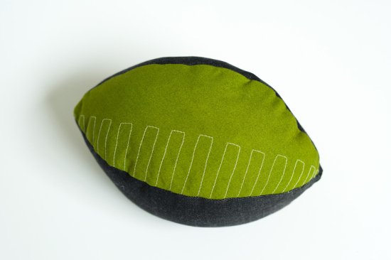 FIndMyDIY's tweet photo. DIY Fabric Football #DIY #crafts #craftbuzz #gift #giftidea #pinterest #diyproject #sports #football 

https://t.co/R8OC7wRY05 https://t.co/BIkedz5Y46