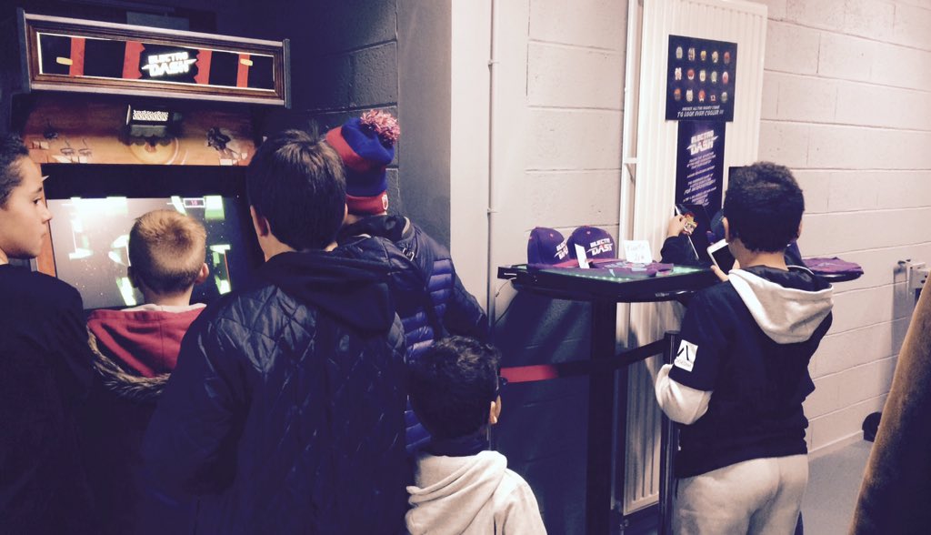 Electro Dash tweet media